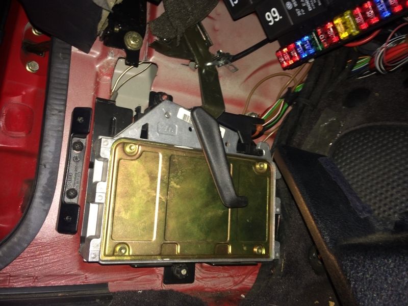 ABS module connector removal VW Vortex Volkswagen Forum